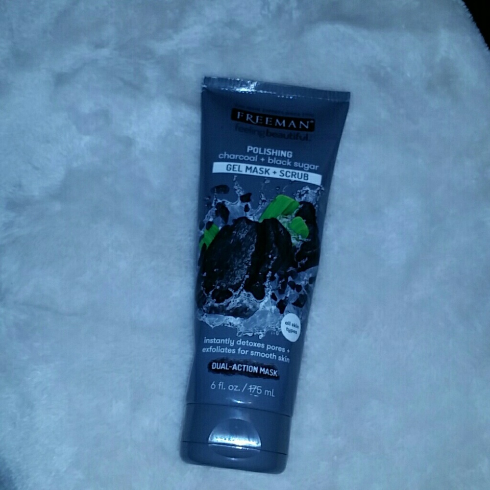 2 mix or match, Gel mask and scrub